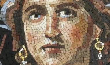 ARTISTIK SENI MOZAIK