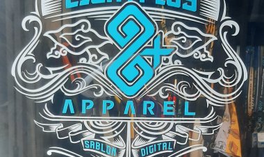 SEJAK LULUS : DEURR..LANGSUNG USAHA